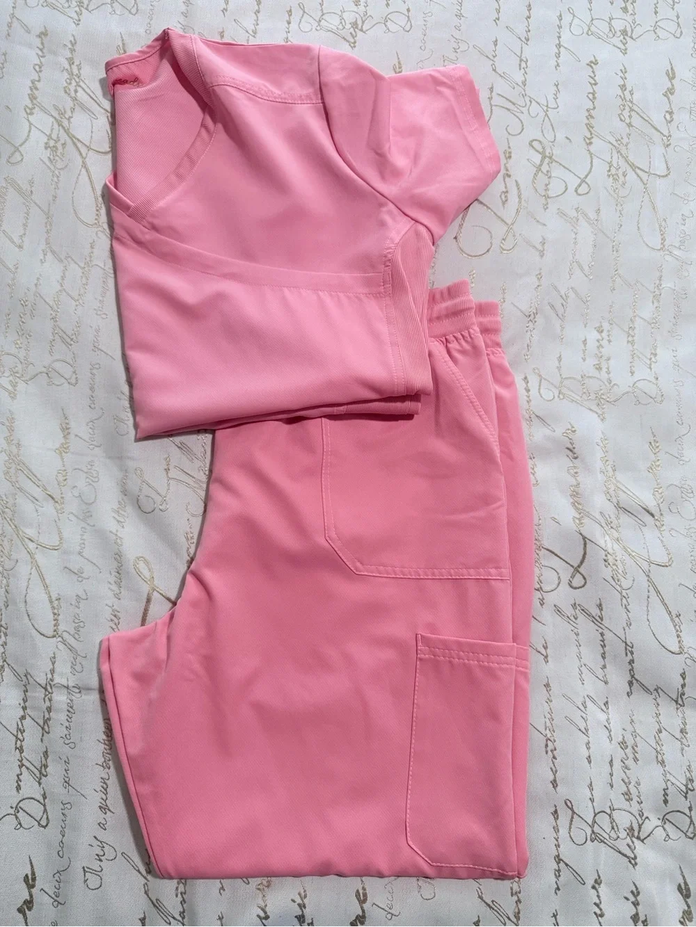 Karisma Treads Womens XL Pink Scrub Set